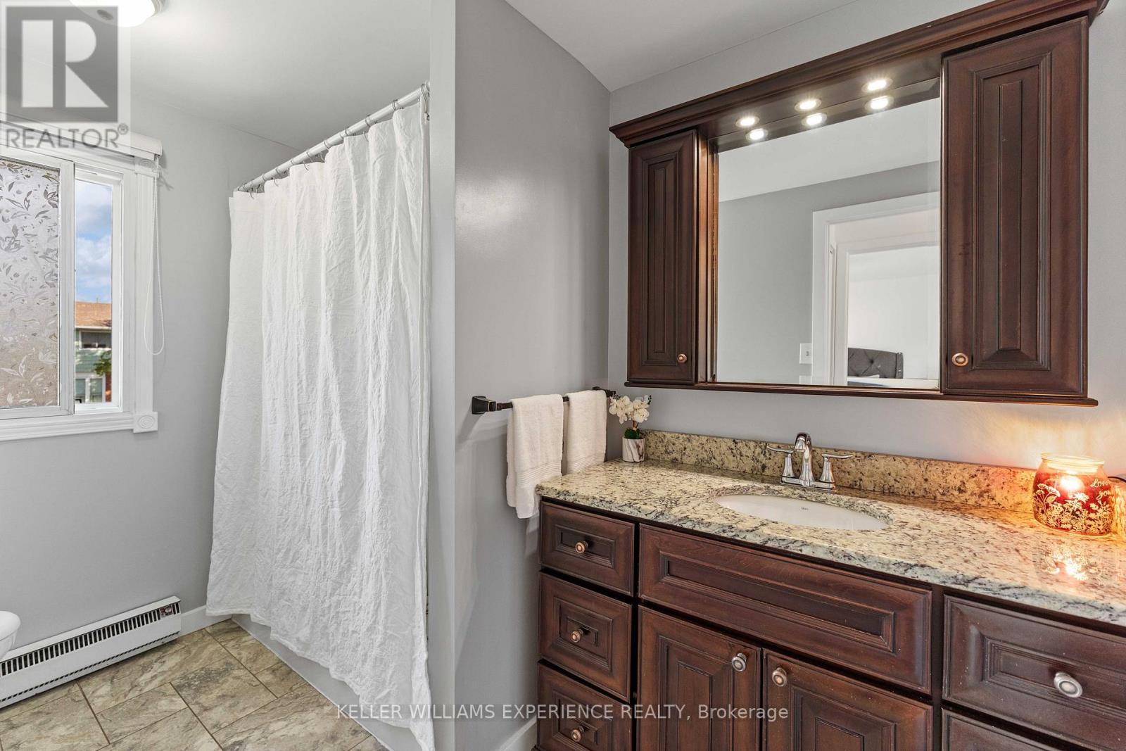 28 Gibbard Crescent, Collingwood, Ontario  L9Y 2C1 - Photo 19 - S12444109