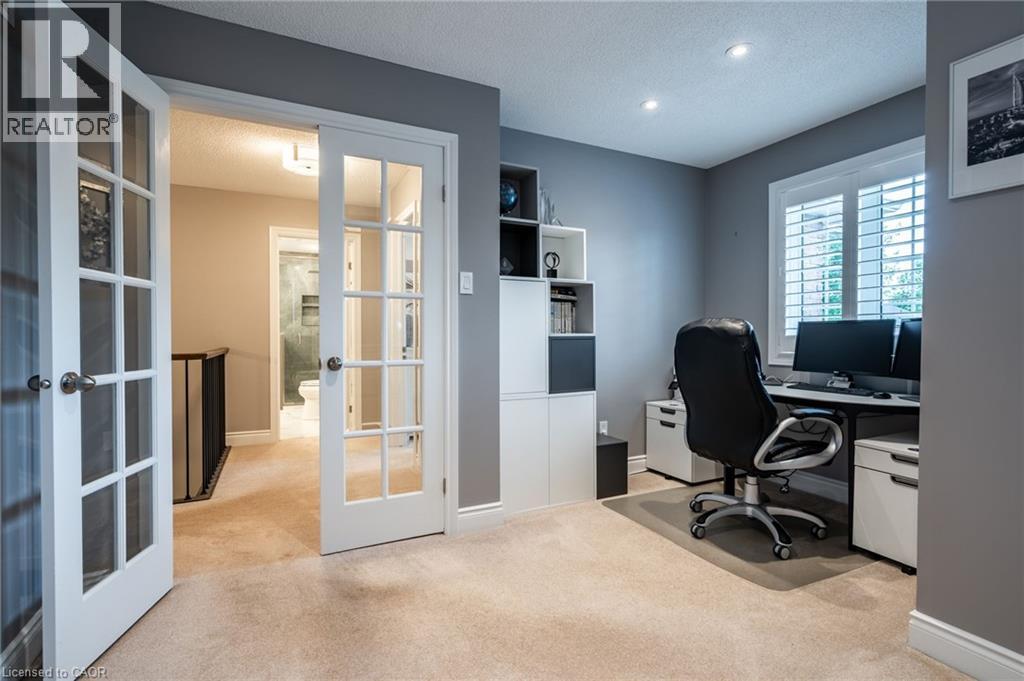 7 Volterra Court, Waterdown, Ontario  L8B 0K7 - Photo 28 - 40776354