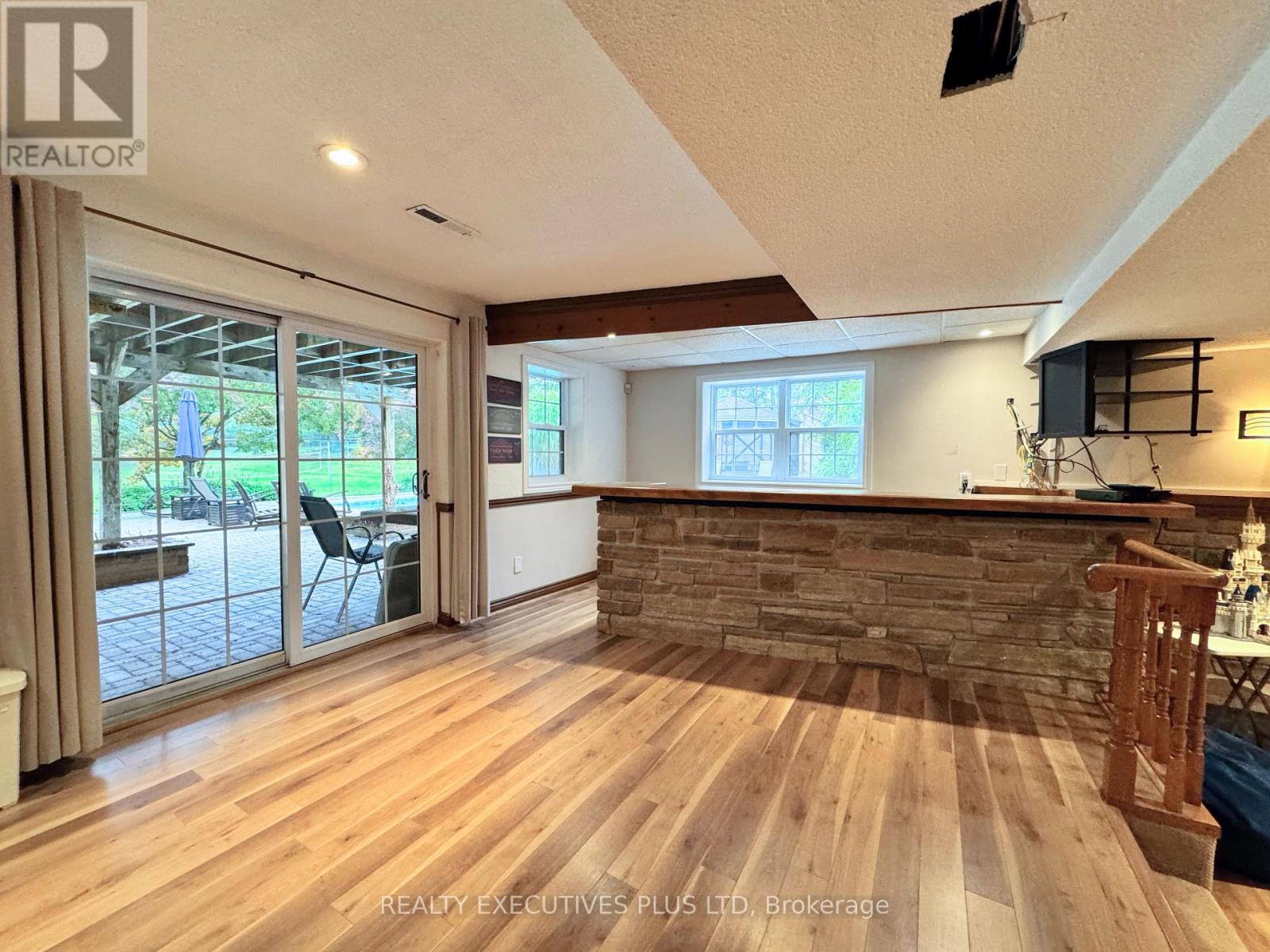 33 Gibson Lake Drive, Caledon, Ontario  L7E 4B3 - Photo 30 - W12443681