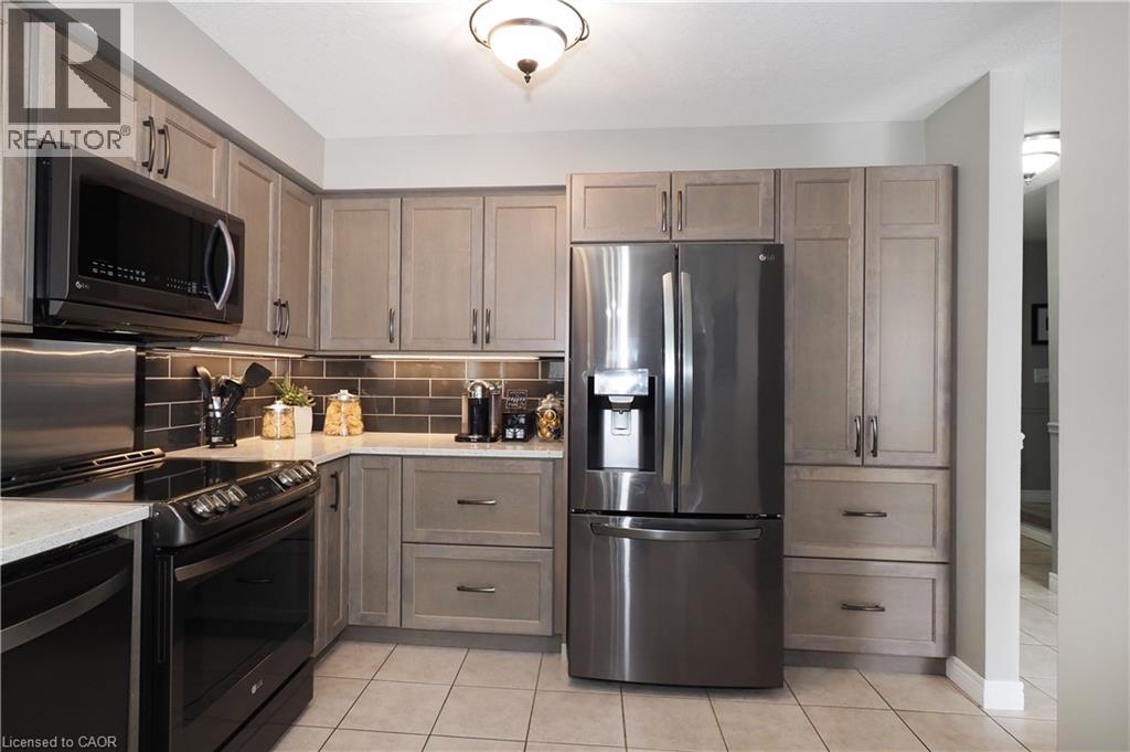 160 Patton Drive, Cambridge, Ontario  N3C 4L5 - Photo 13 - 40766129