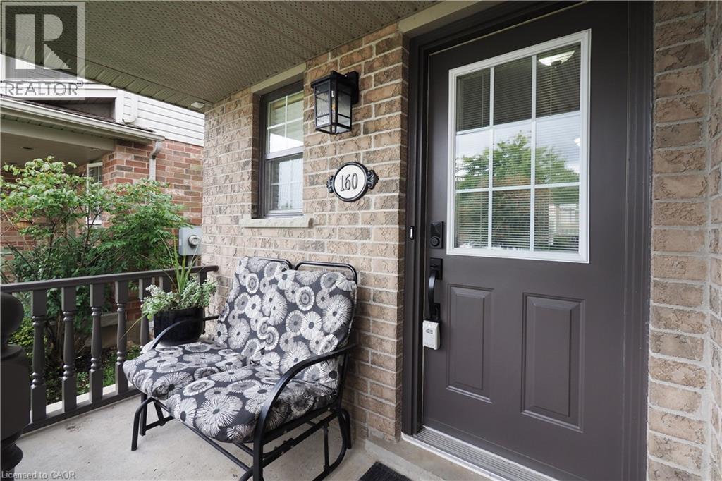 160 Patton Drive, Cambridge, Ontario  N3C 4L5 - Photo 4 - 40766129