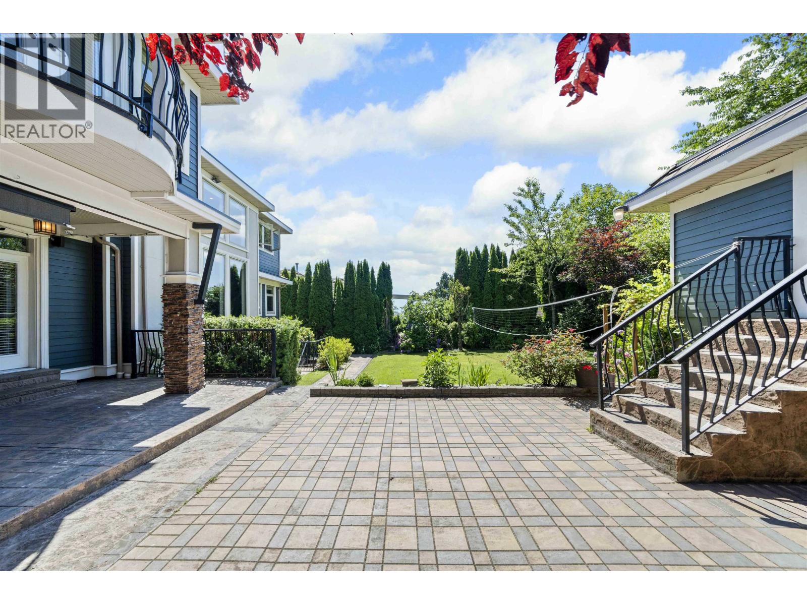481 Holdom Avenue, Burnaby, British Columbia  V5B 3V3 - Photo 26 - R3055222