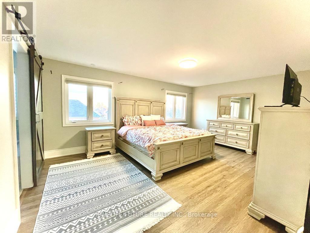238 Lyle Drive, Clarington, Ontario  L1C 0V6 - Photo 15 - E12441738