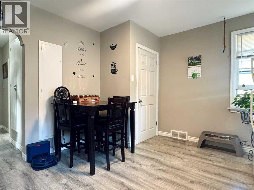 533 23 Street S, Lethbridge, Alberta  T1J 3M9 - Photo 15 - A2258774