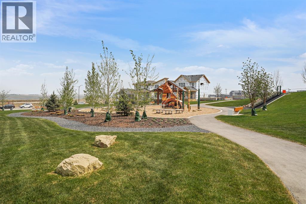 116 Mitchell Walk Nw, Calgary, Alberta  T3R 2G2 - Photo 2 - A2252719