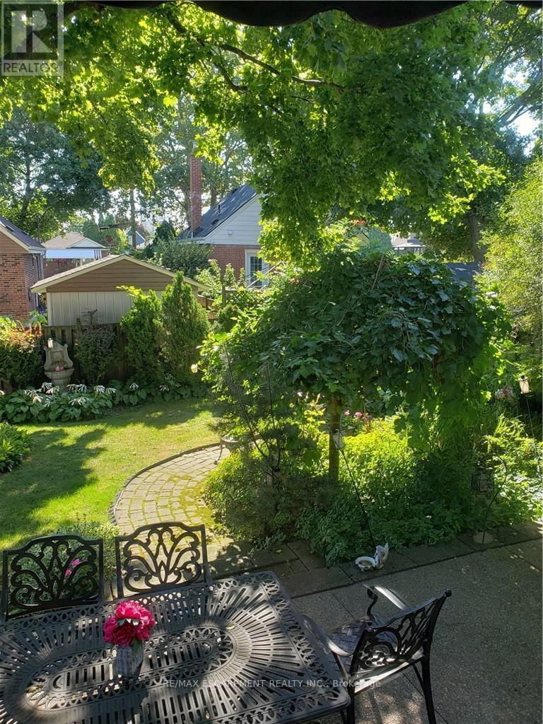 251 East 31st Street, Hamilton, Ontario  L8V 3P6 - Photo 24 - X12382722