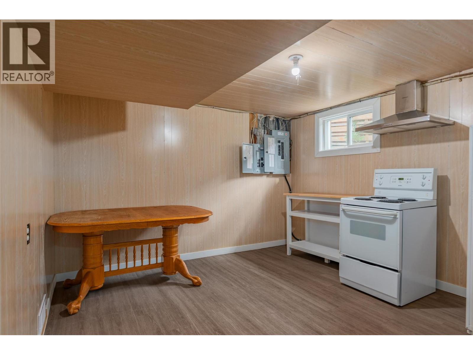 3141 Highway Drive, Trail, British Columbia  V1R 2T4 - Photo 22 - 10364809