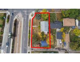 7515 83 ST NW Avonmore