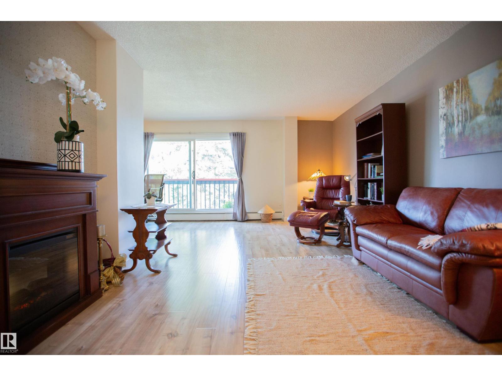 #33 11112 129 St Nw, Edmonton, Alberta  T5M 0Y5 - Photo 4 - E4460751