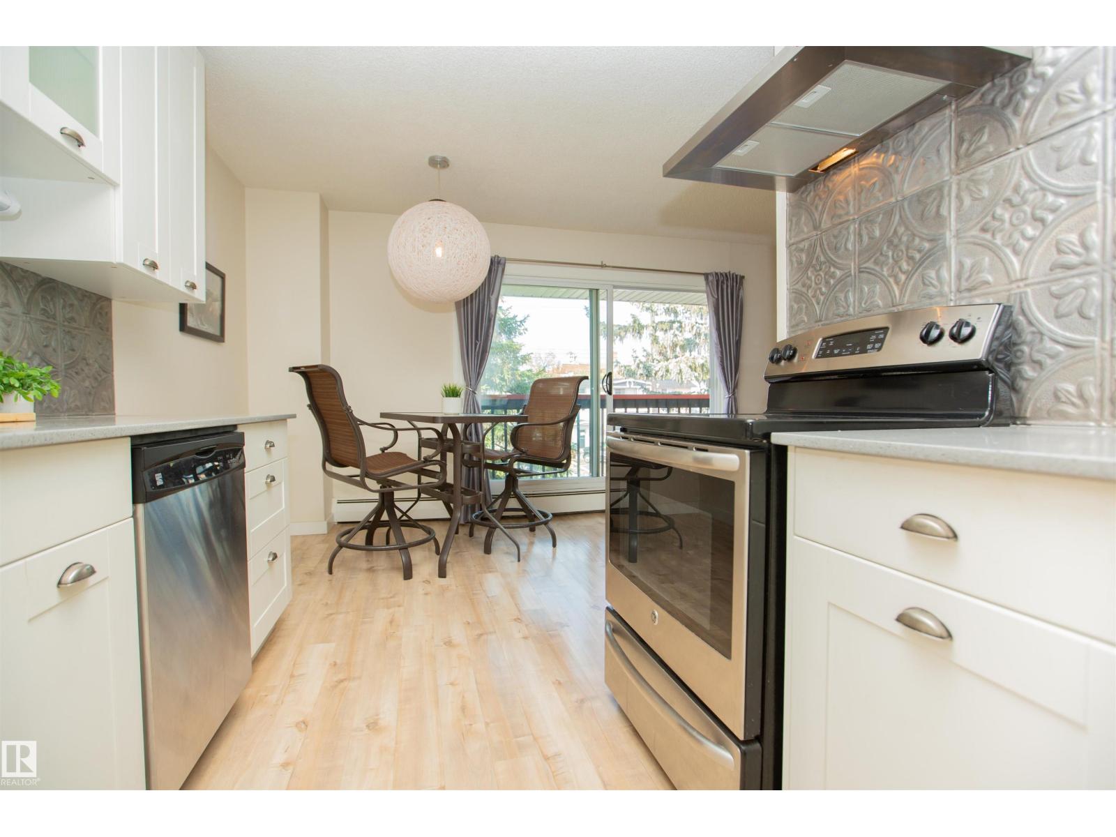 #33 11112 129 St Nw, Edmonton, Alberta  T5M 0Y5 - Photo 8 - E4460751
