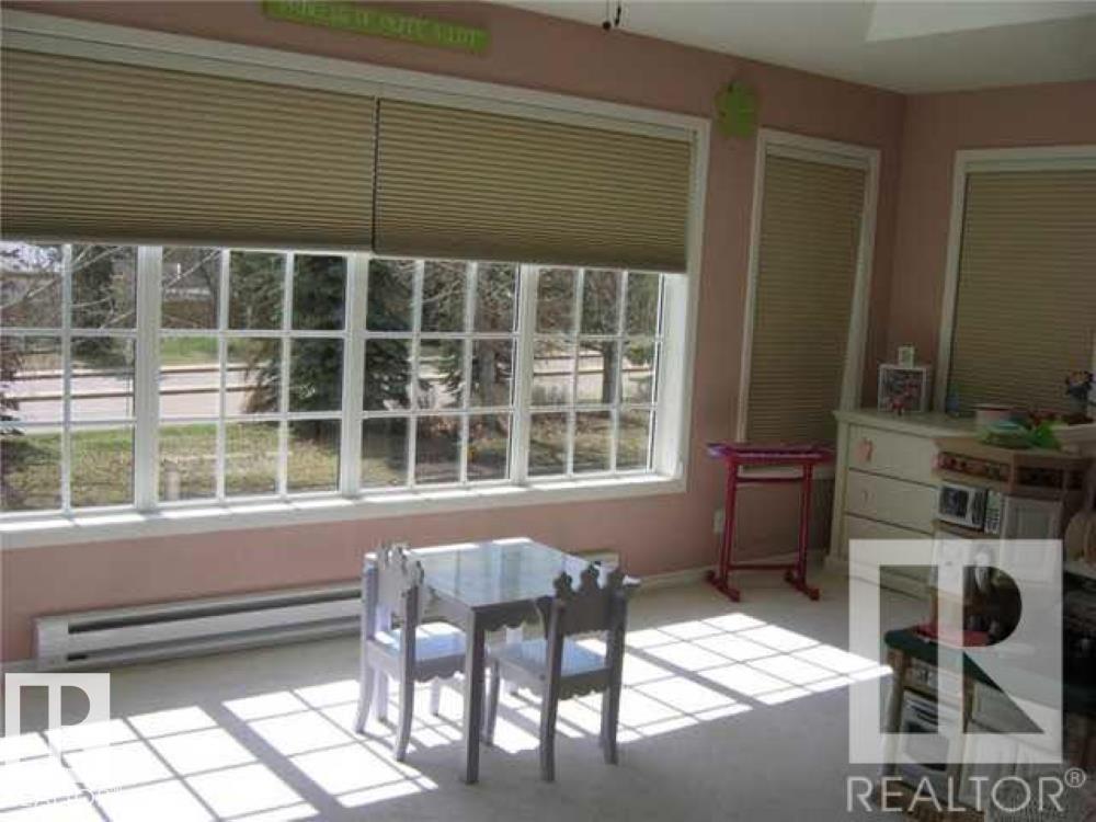 13312 Buena Vista Rd Nw, Edmonton, Alberta  T5R 5R2 - Photo 14 - E4460753