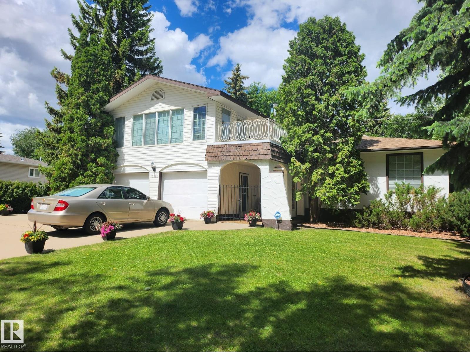13312 Buena Vista Rd Nw, Edmonton, Alberta  T5R 5R2 - Photo 2 - E4460753