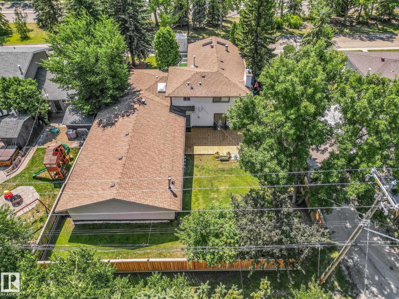 13312 Buena Vista Rd Nw, Edmonton, Alberta  T5R 5R2 - Photo 4 - E4460753