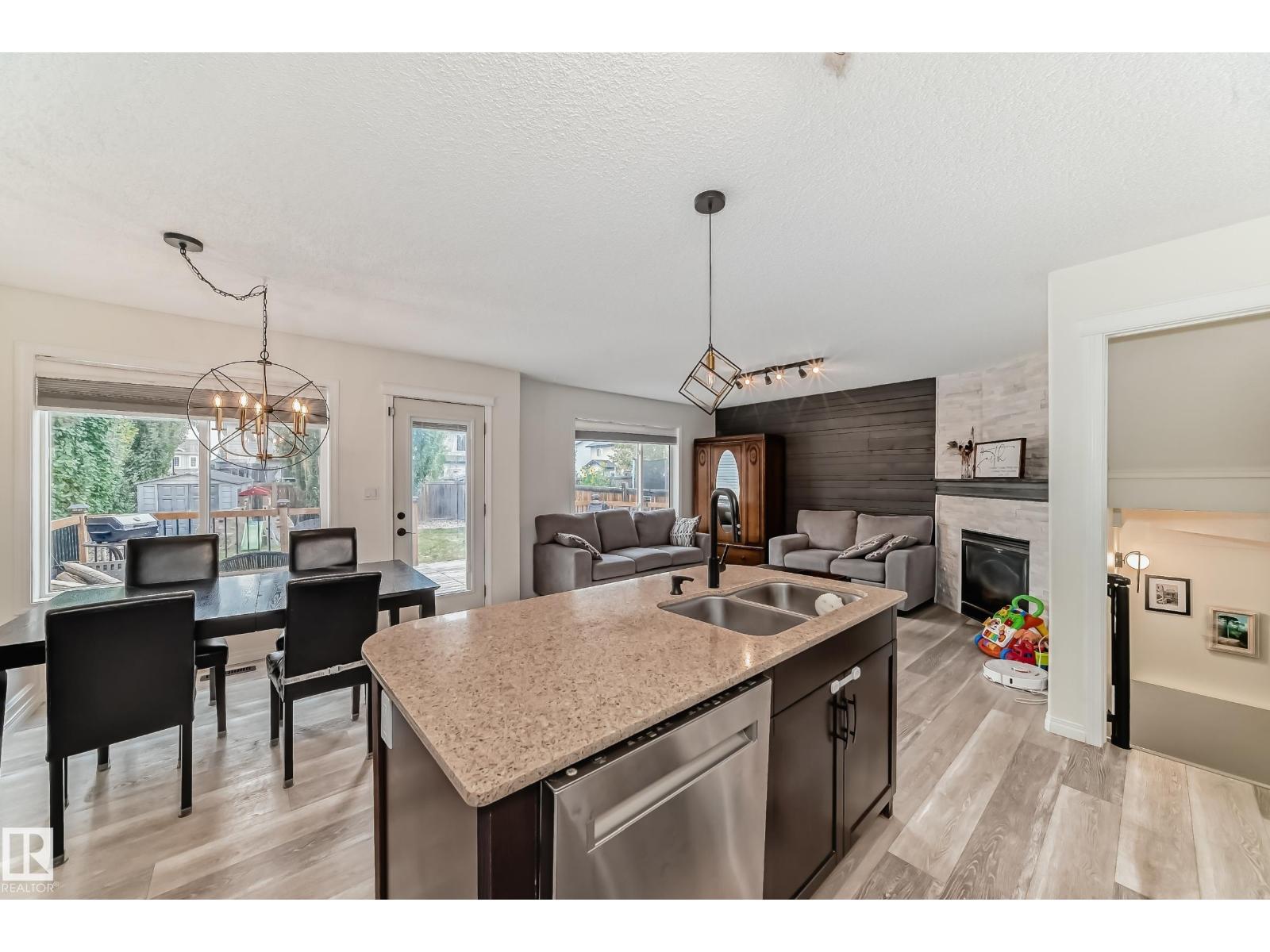 34 Wisteria Ln, Fort Saskatchewan, Alberta  T8L 0B4 - Photo 6 - E4460755