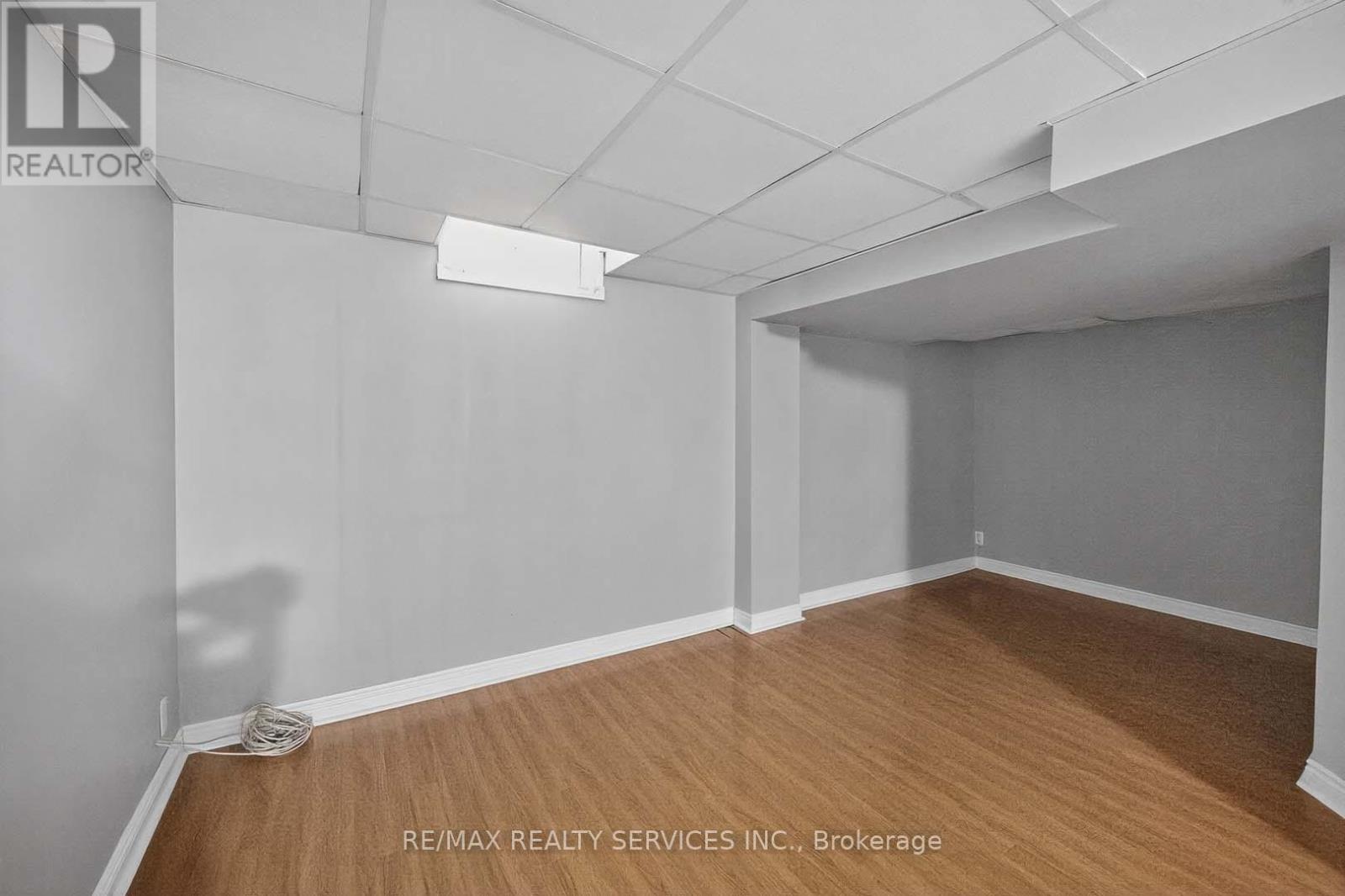 8 Hartnell Square, Brampton (Central Park), Ontario  L6S 5W7 - Photo 27 - W12444068