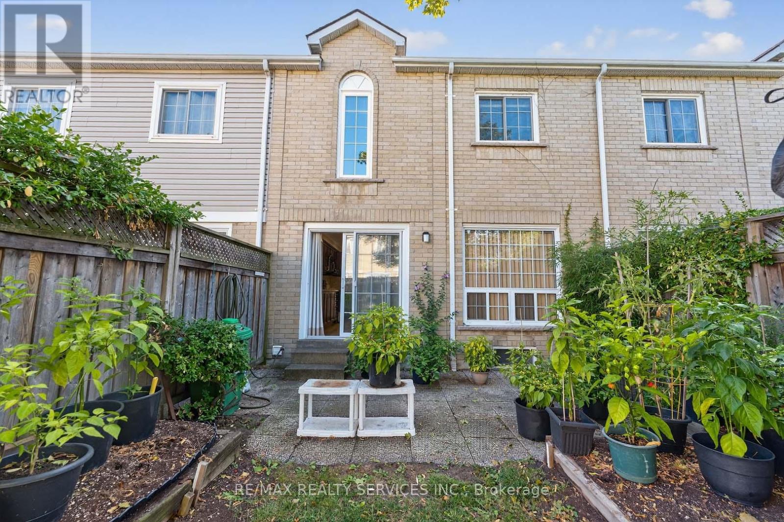 8 Hartnell Square, Brampton (Central Park), Ontario  L6S 5W7 - Photo 33 - W12444068