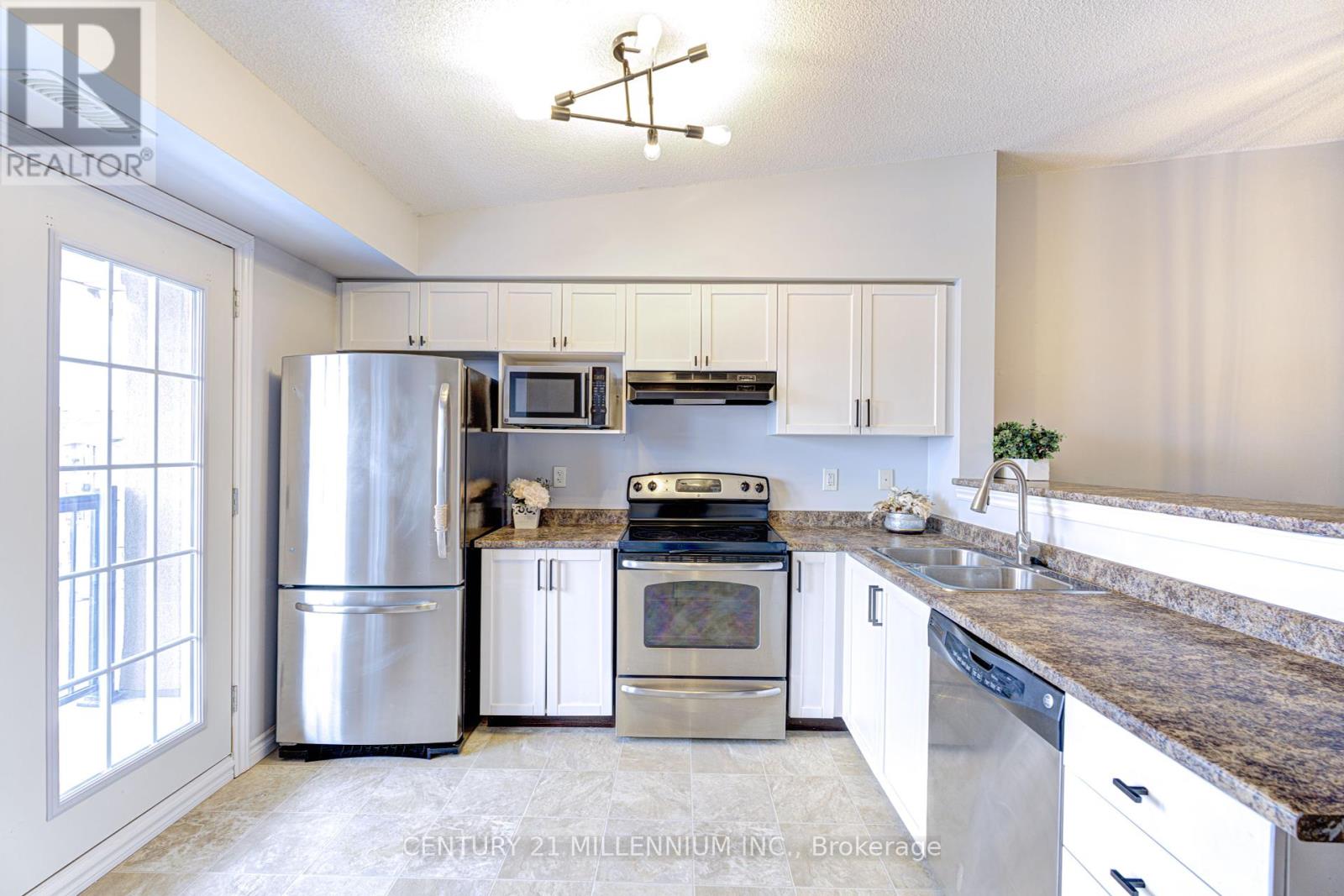 407 - 1380 Main Street E, Milton (De Dempsey), Ontario  L9T 7S4 - Photo 17 - W12444075