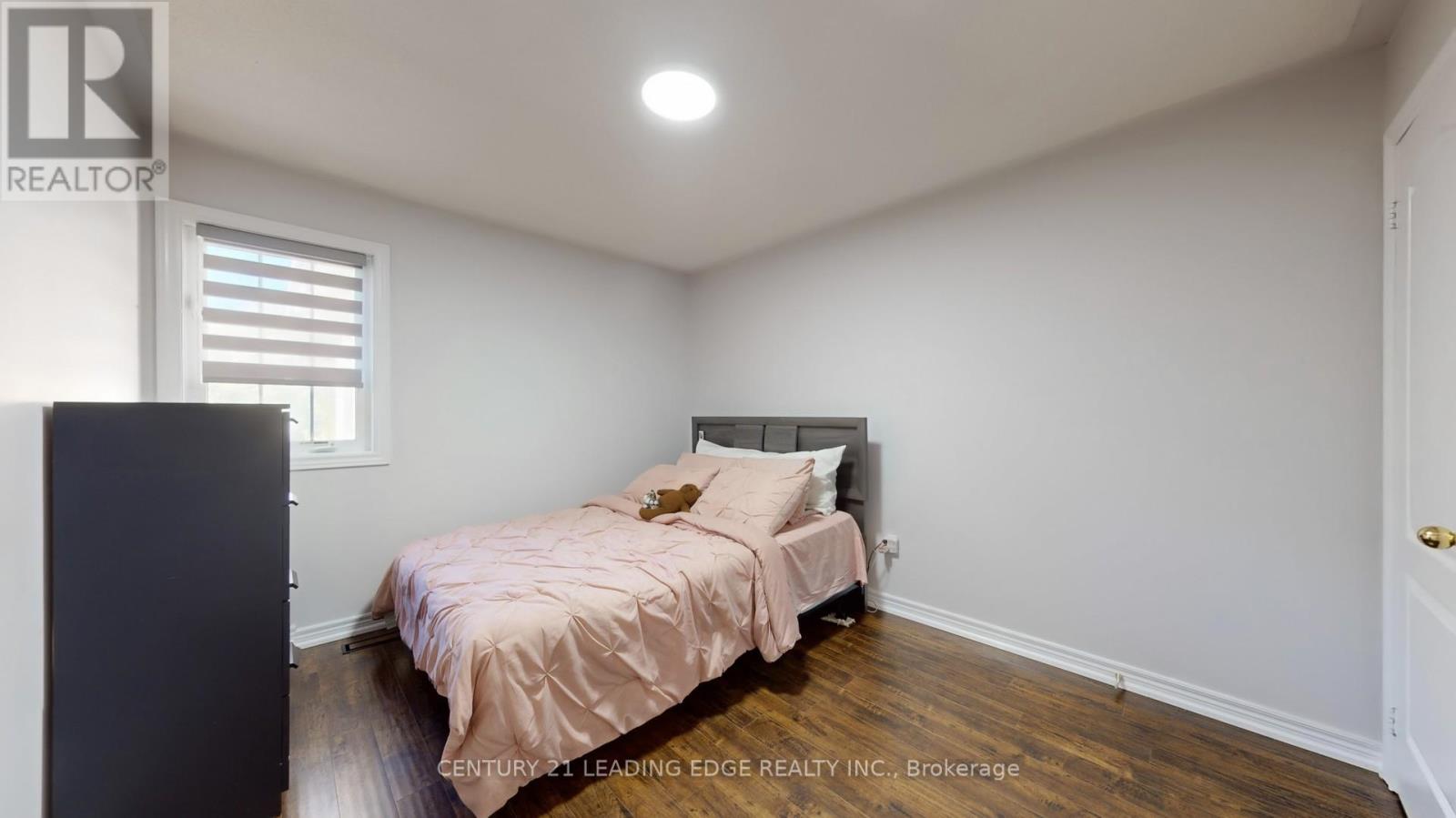 113 Sugarhill Drive, Brampton (Fletcher's Meadow), Ontario  L7A 3X3 - Photo 29 - W12444086