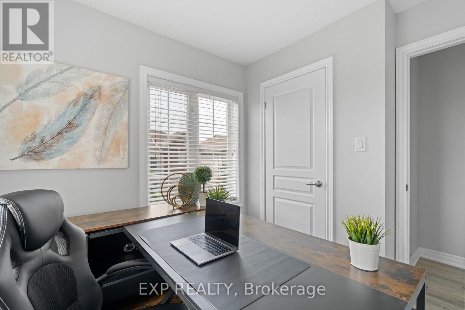 92 - 1401 Plains Road E, Burlington, Ontario  L7R 3P9 - Photo 13 - W12444094