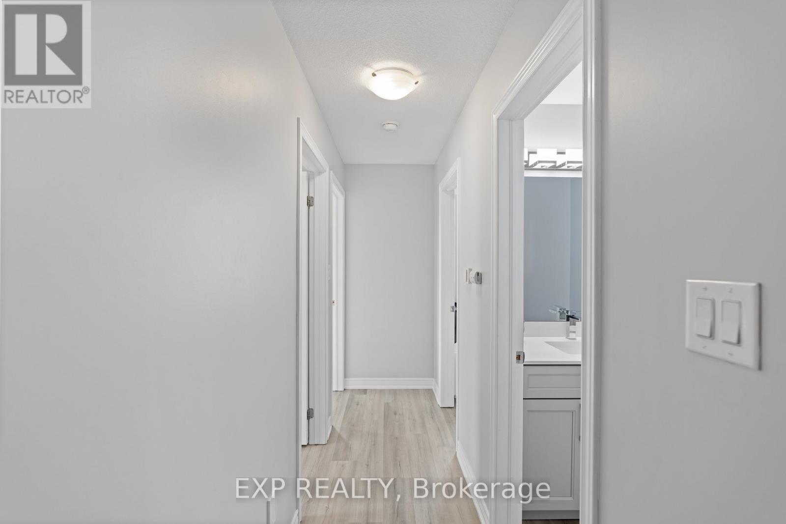 92 - 1401 Plains Road E, Burlington, Ontario  L7R 3P9 - Photo 14 - W12444094