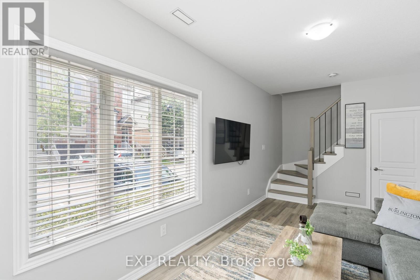 92 - 1401 Plains Road E, Burlington, Ontario  L7R 3P9 - Photo 39 - W12444094