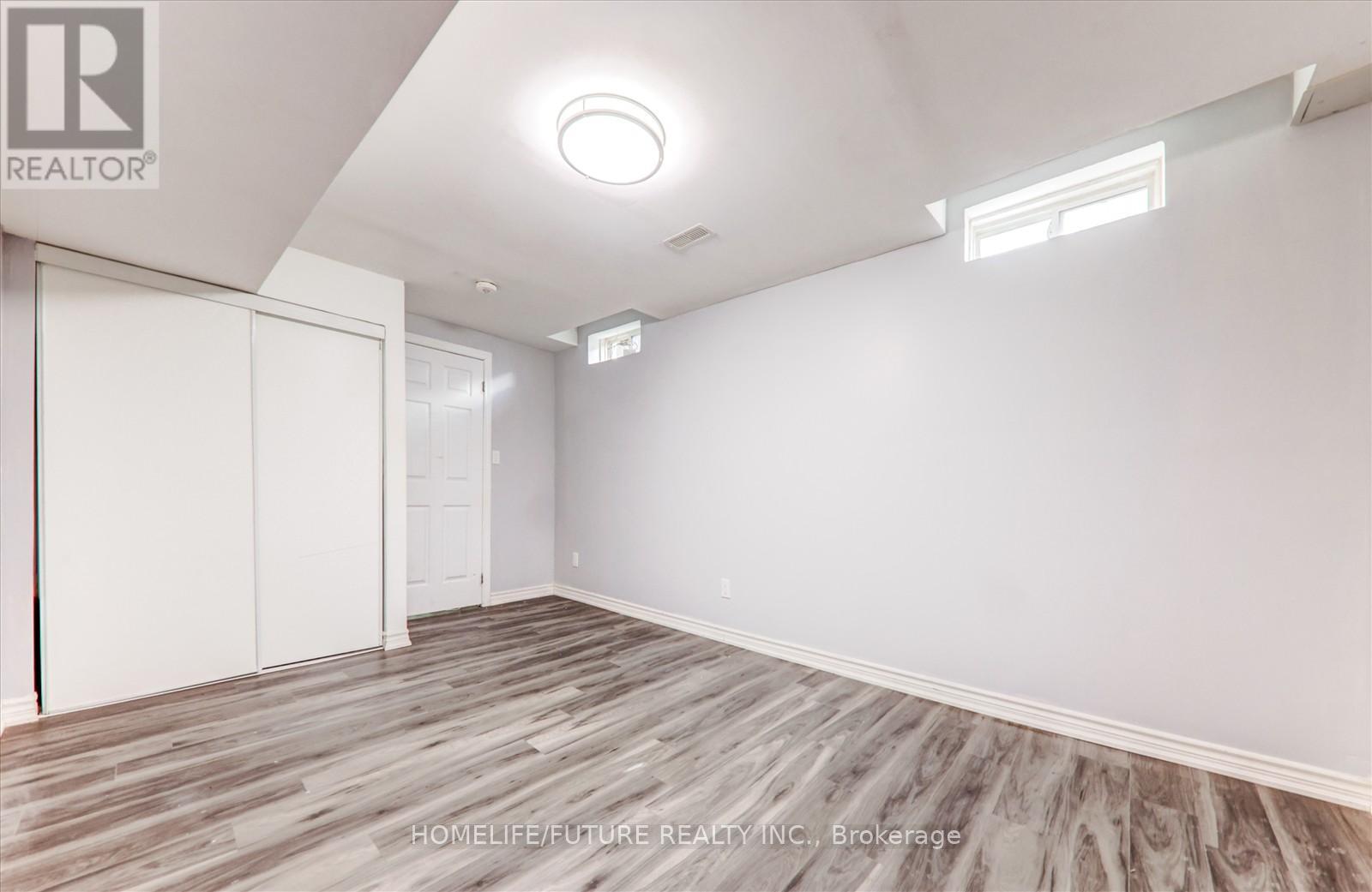 69 Heatherdale Drive, Brampton (Fletcher's Meadow), Ontario  L7A 2H4 - Photo 31 - W12444102