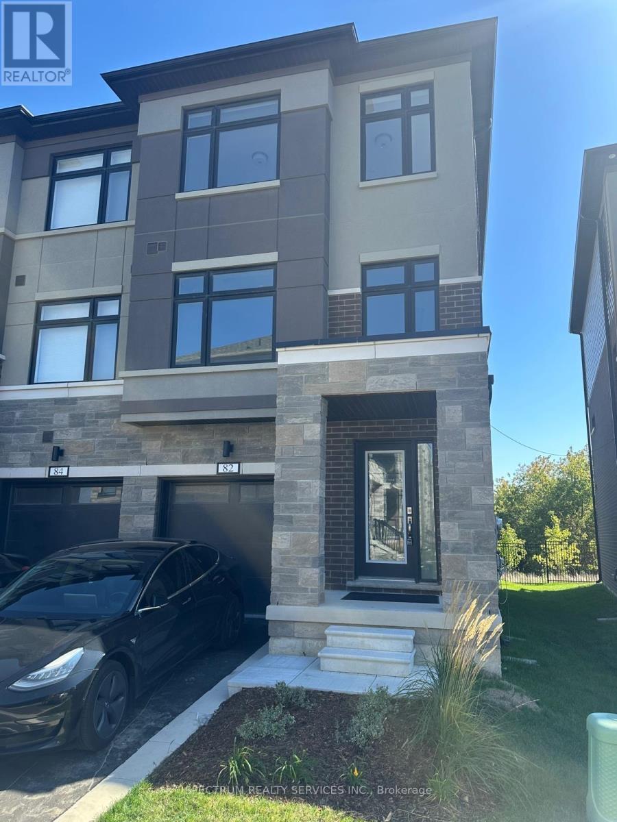 LOT 68 - 82 FIELDRIDGE CRESCENT, Brampton, Ontario