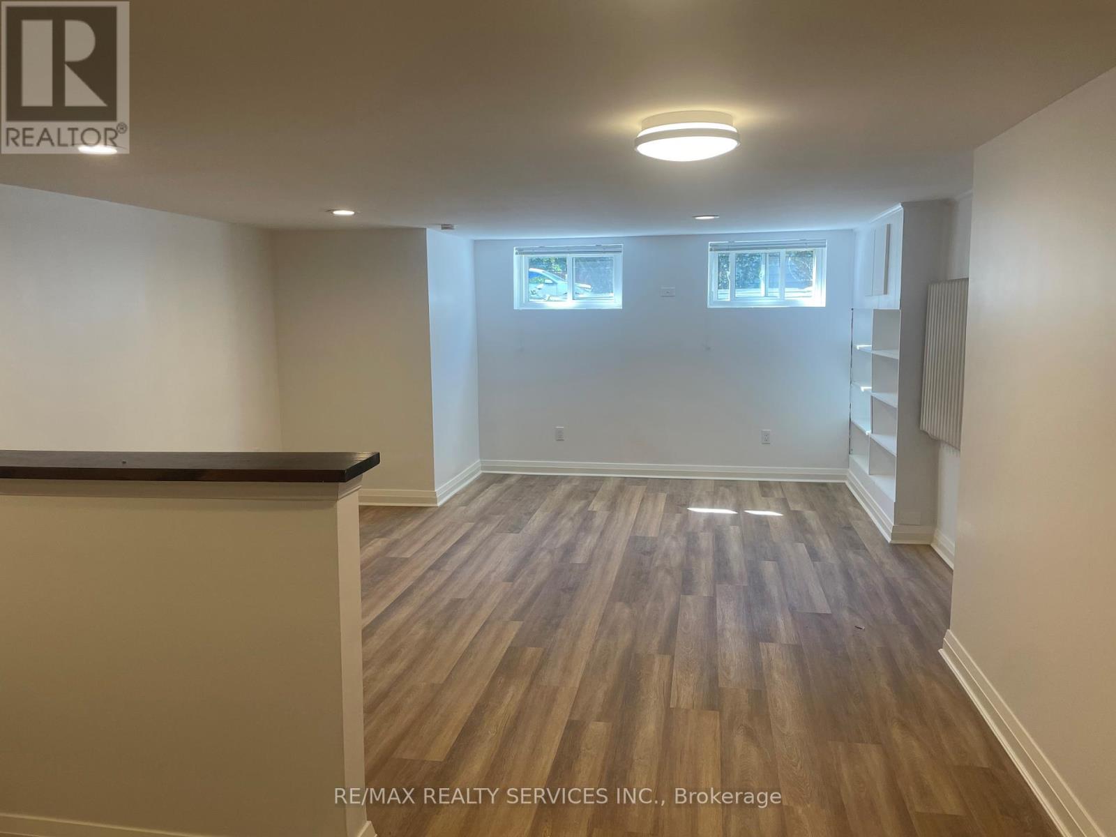 Lower - 2 Craig Street, Brampton, Ontario  L6Y 1H9 - Photo 14 - W12444104