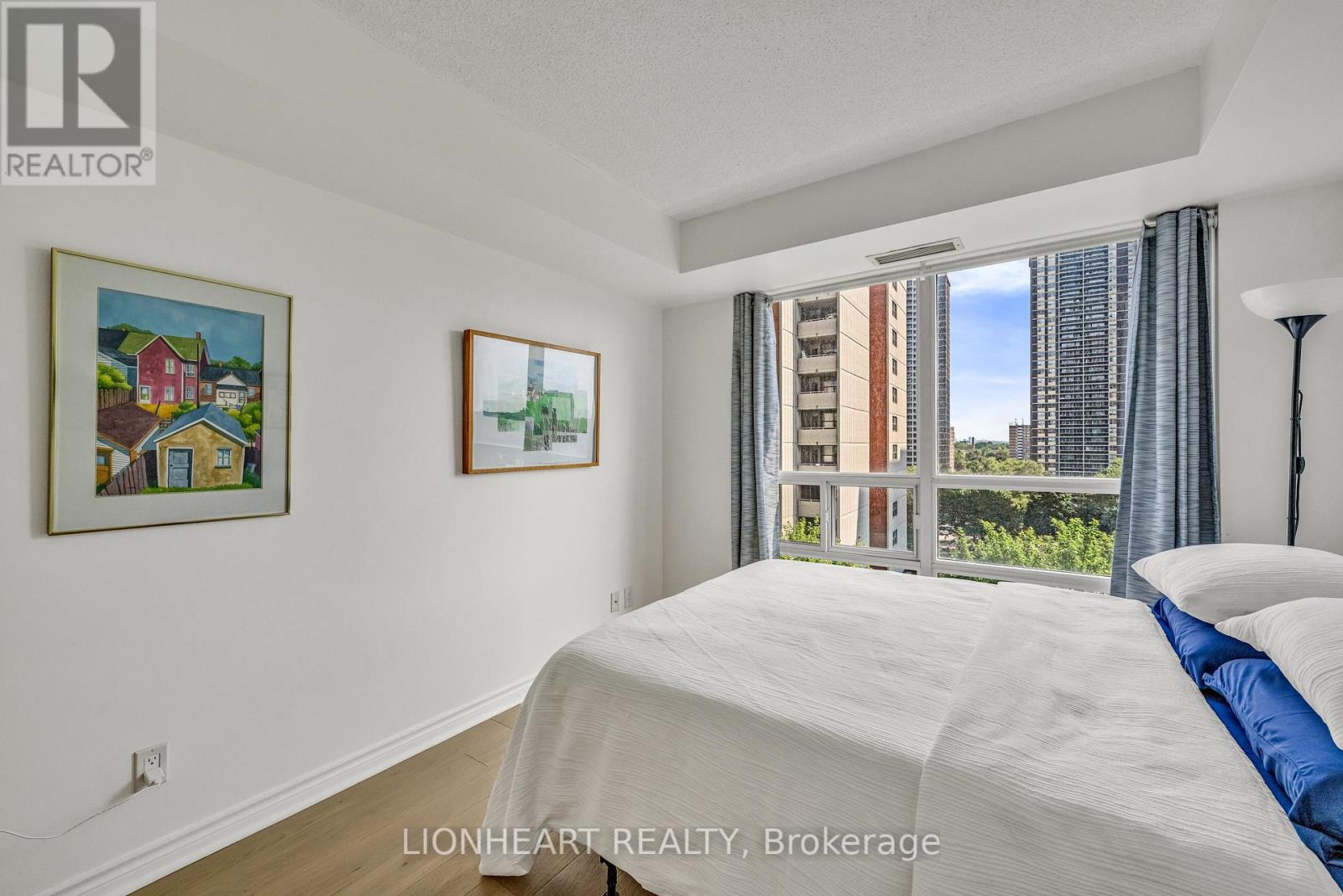 709 - 5 Michael Power Place, Toronto, Ontario  M9A 0A3 - Photo 24 - W12444107