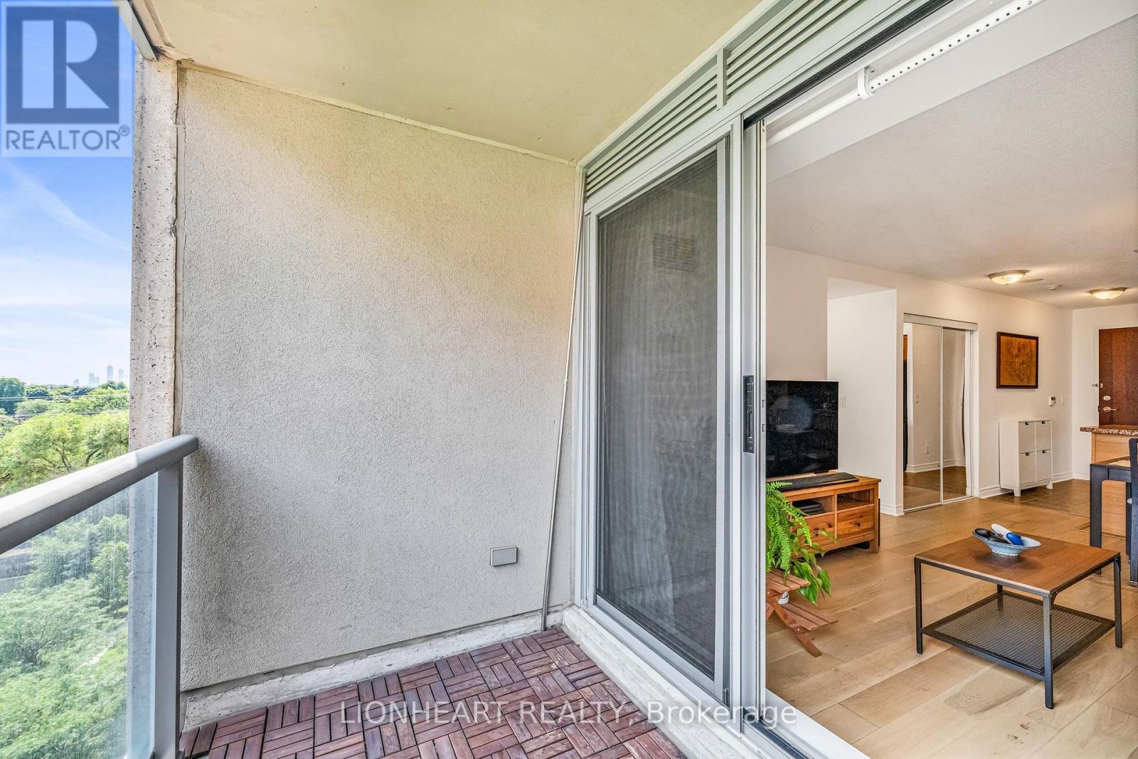 709 - 5 Michael Power Place, Toronto, Ontario  M9A 0A3 - Photo 30 - W12444107