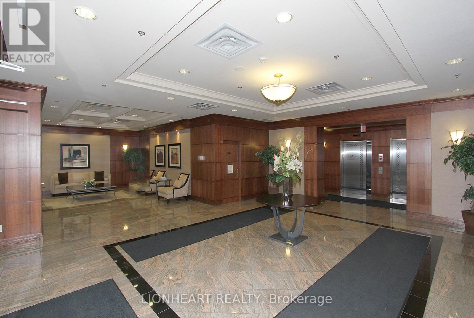 709 - 5 Michael Power Place, Toronto, Ontario  M9A 0A3 - Photo 6 - W12444107