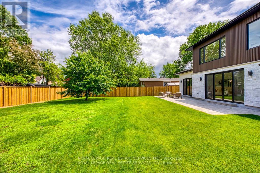 559 Walkers Line, Burlington, Ontario  L7N 2E4 - Photo 48 - W12444136