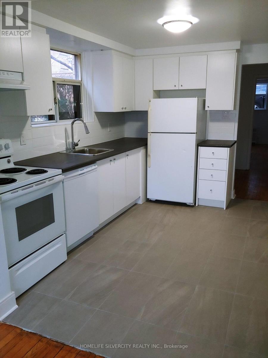 1 - 430 Ridelle Avenue, Toronto, Ontario  M6B 1K4 - Photo 3 - W12444148
