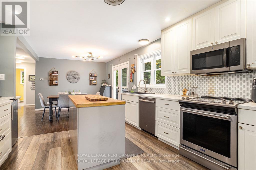 15 Fair Street, North Glengarry, Ontario  K0C 1T0 - Photo 16 - X12444167
