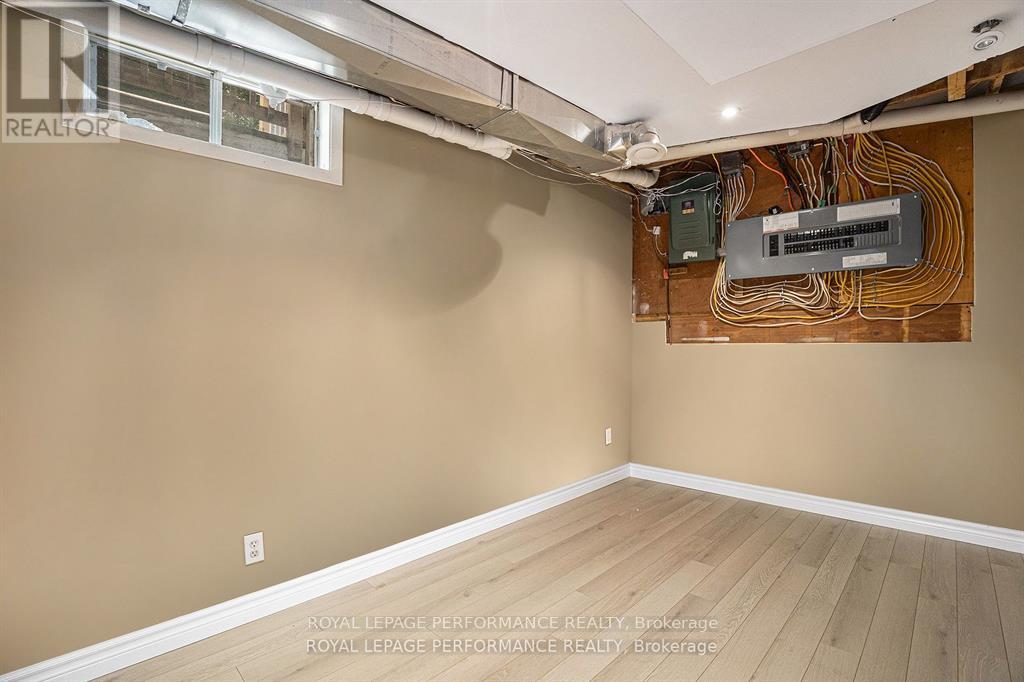 15 Fair Street, North Glengarry, Ontario  K0C 1T0 - Photo 25 - X12444167