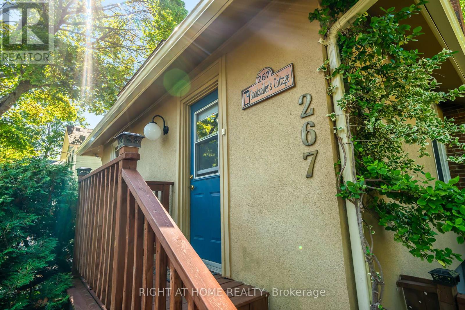 267 Victoria Street, Niagara-On-The-Lake (Town), Ontario  L0S 1J0 - Photo 10 - X12444029