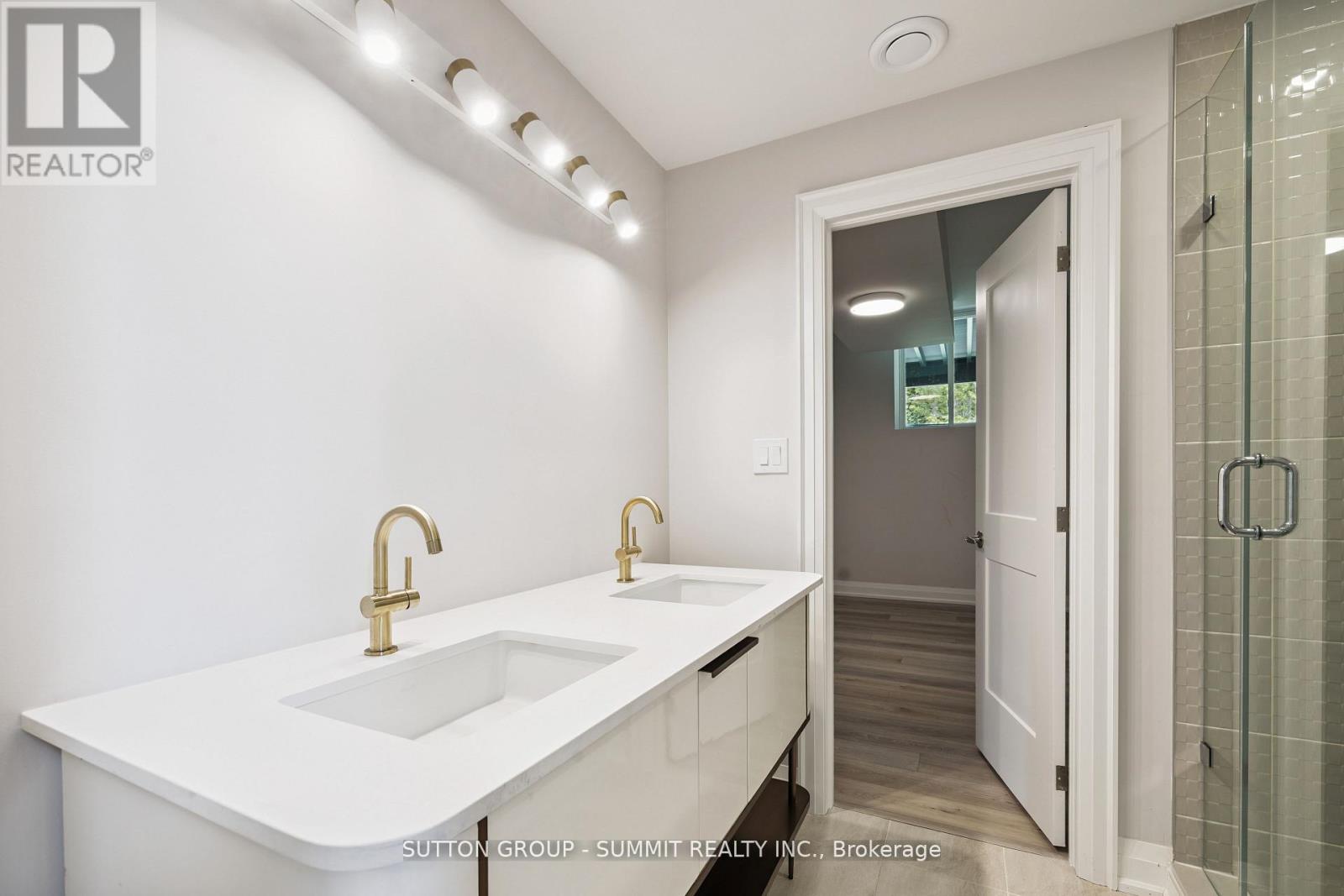 85 Goldie Court, Blue Mountains, Ontario  N0H 1J0 - Photo 33 - X12444087