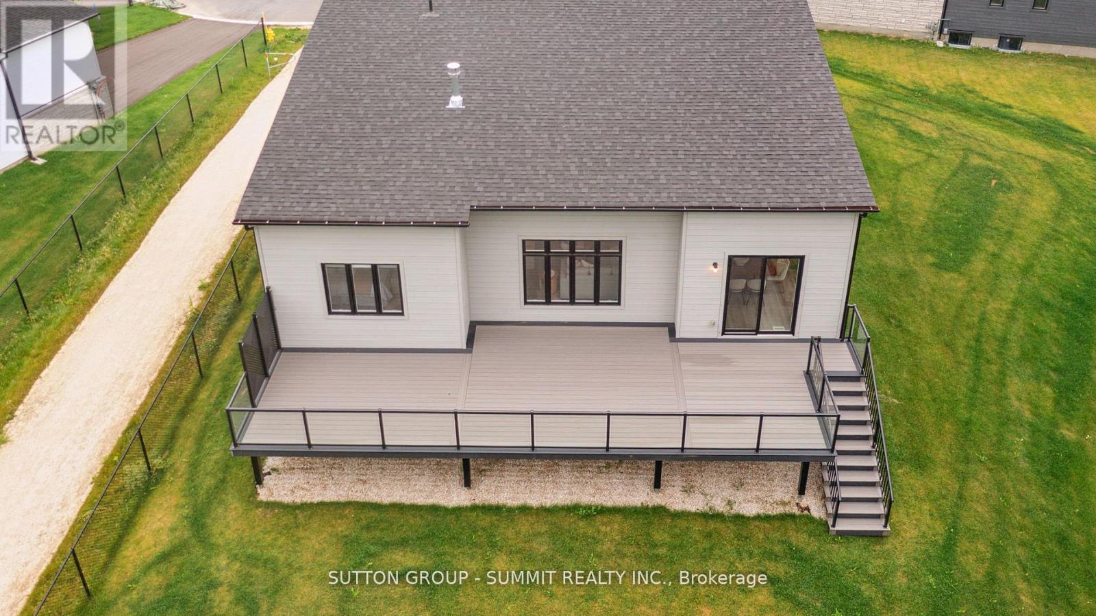 85 Goldie Court, Blue Mountains, Ontario  N0H 1J0 - Photo 37 - X12444087