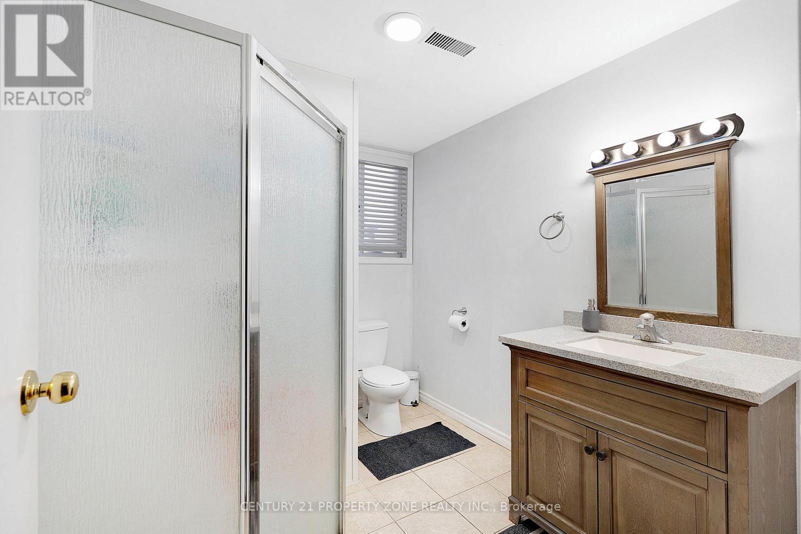 39 Southview Crescent, Cambridge, Ontario  N1P 1A3 - Photo 21 - X12444098