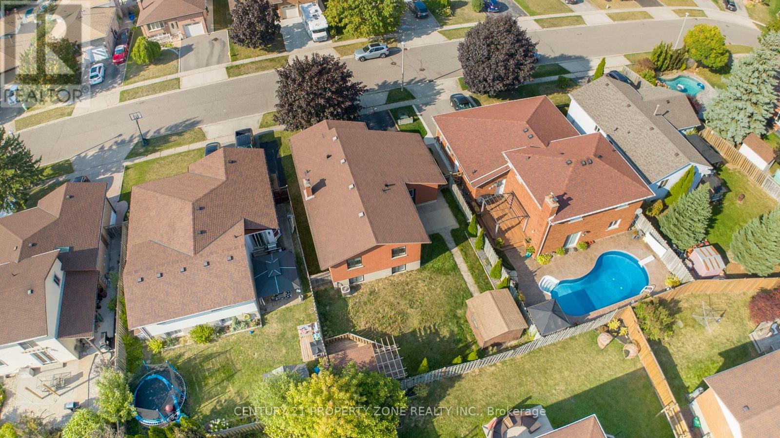 39 Southview Crescent, Cambridge, Ontario  N1P 1A3 - Photo 27 - X12444098