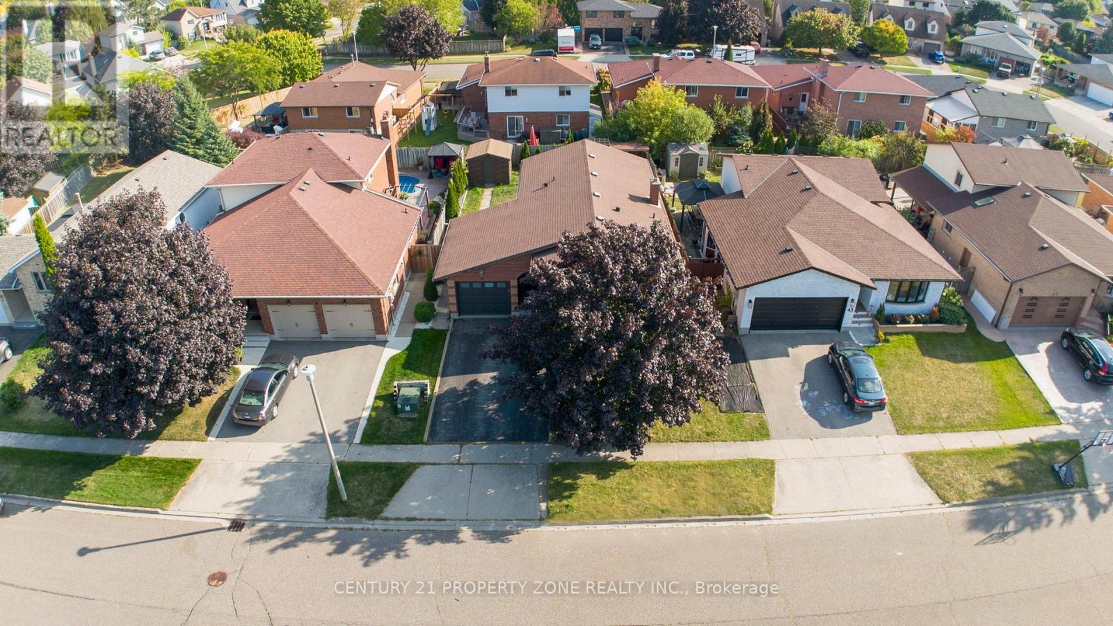 39 Southview Crescent, Cambridge, Ontario  N1P 1A3 - Photo 28 - X12444098