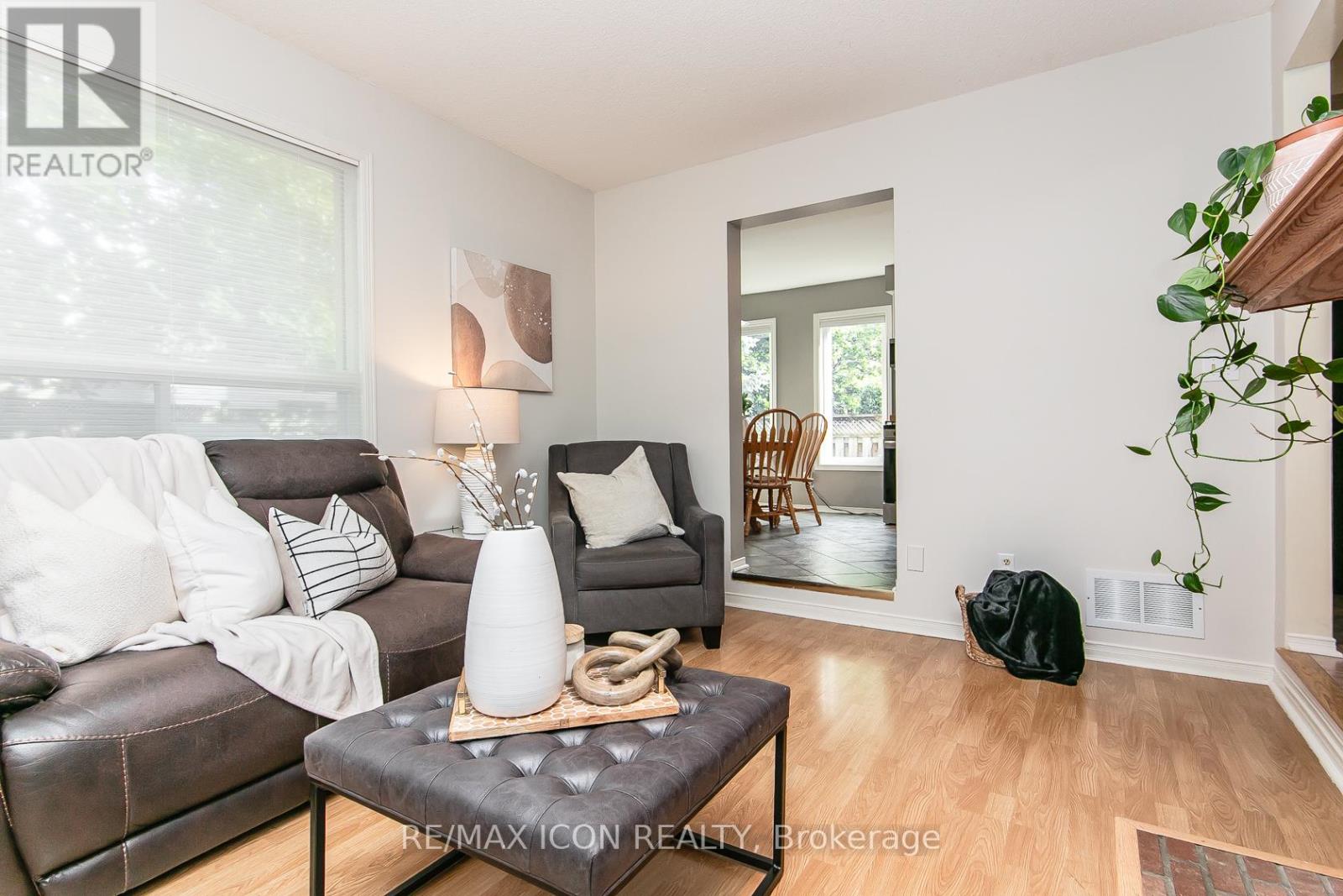 210 Philip Court, Centre Wellington (Fergus), Ontario  N1M 3M9 - Photo 17 - X12444122
