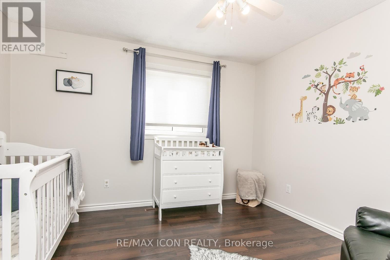210 Philip Court, Centre Wellington (Fergus), Ontario  N1M 3M9 - Photo 33 - X12444122