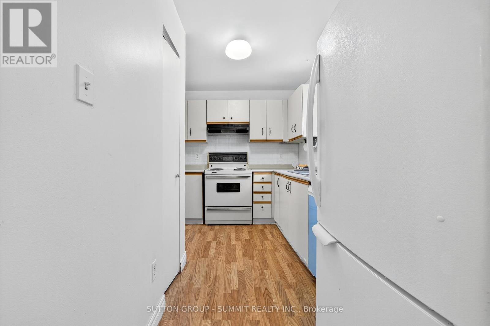 19 - 175 Cedar Street, Cambridge, Ontario  N1S 4X8 - Photo 23 - X12444126