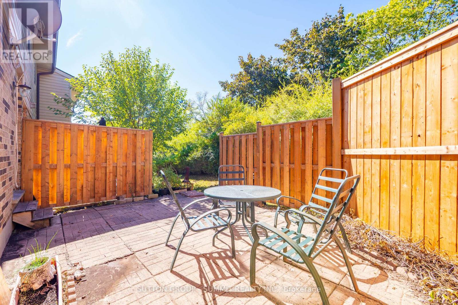 19 - 175 Cedar Street, Cambridge, Ontario  N1S 4X8 - Photo 45 - X12444126