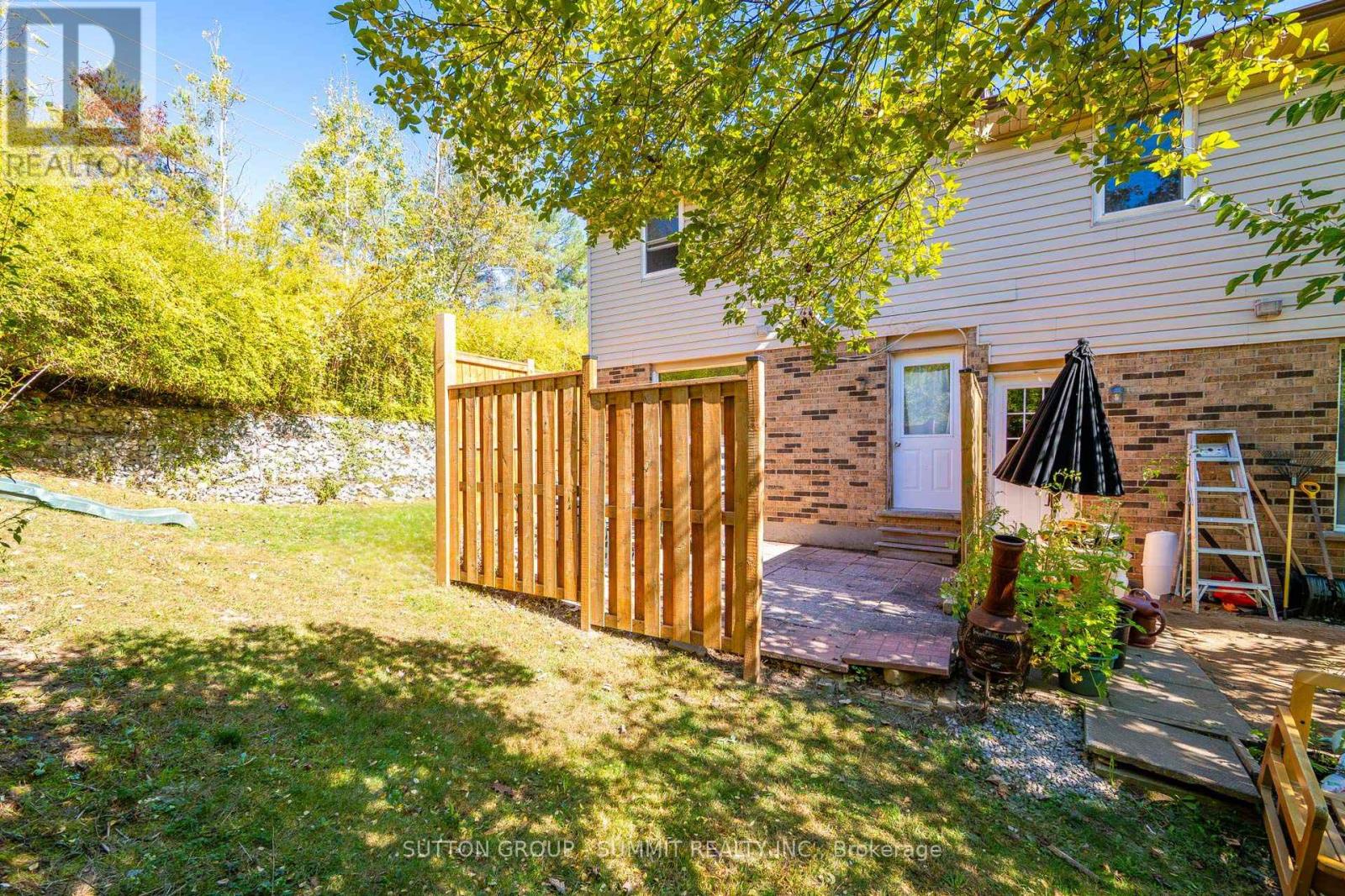 19 - 175 Cedar Street, Cambridge, Ontario  N1S 4X8 - Photo 46 - X12444126
