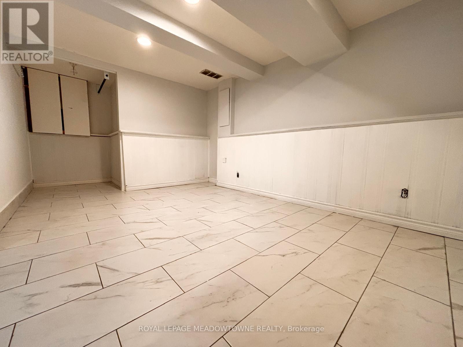 15 Lafayette Drive, St. Catharines, Ontario  L2N 6C1 - Photo 18 - X12444130