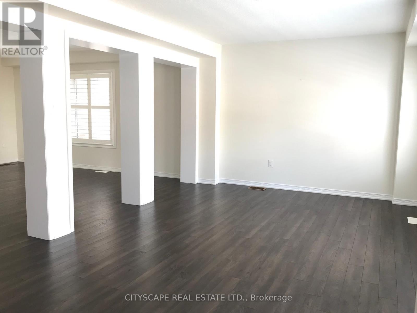 8600 Sweet Chestnut Drive, Niagara Falls, Ontario  L2H 2Y6 - Photo 6 - X12444133