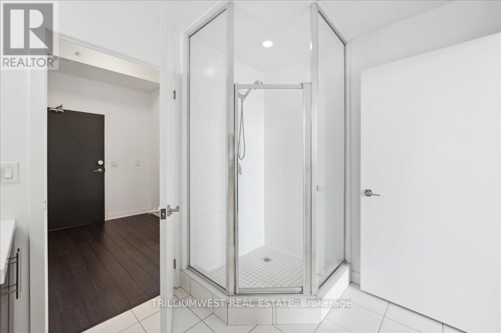 1702 - 85 Duke Street W, Kitchener, Ontario  N2H 0B7 - Photo 22 - X12444137