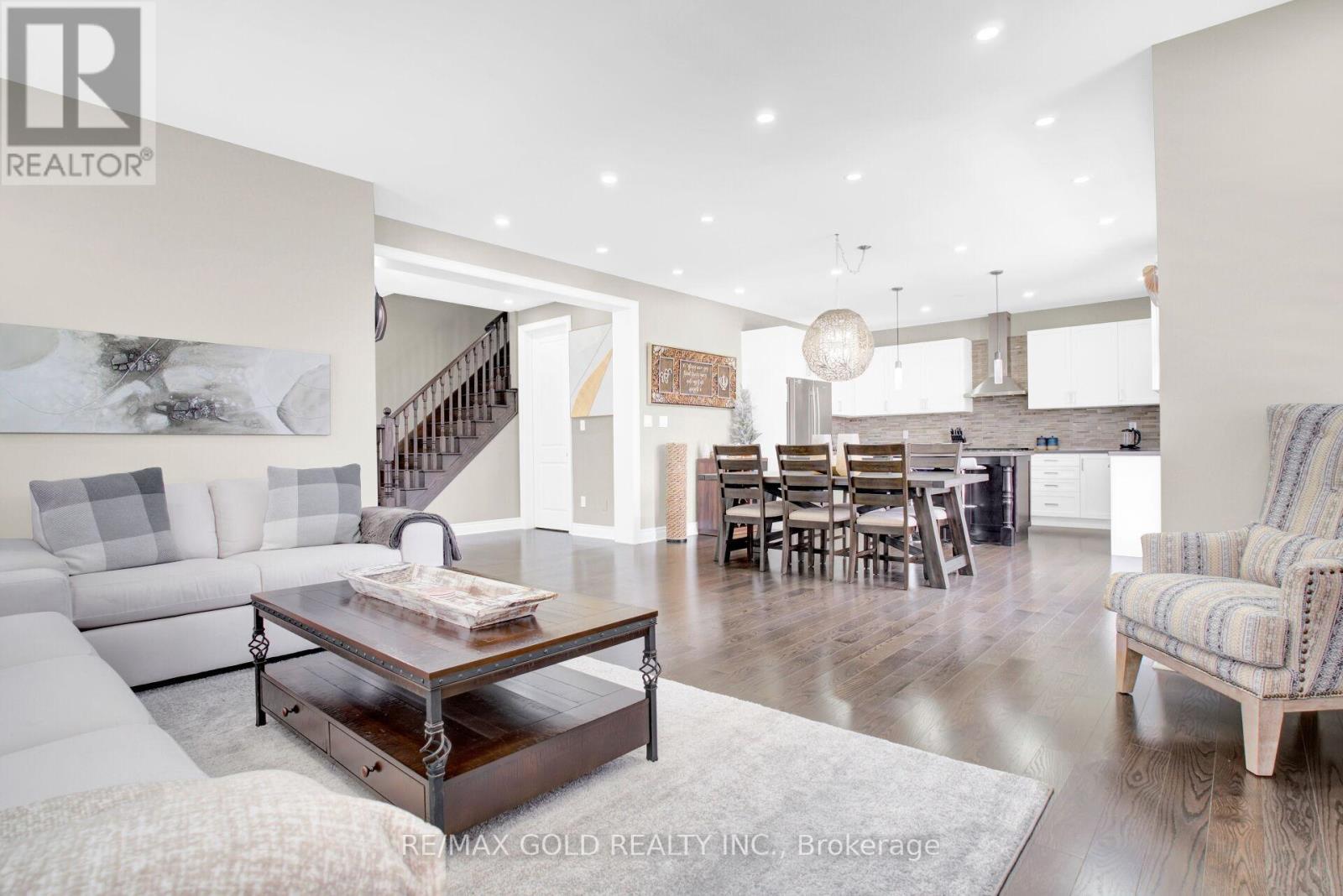 39 Ketchum Street, Mono, Ontario  L9W 6T4 - Photo 10 - X12444139